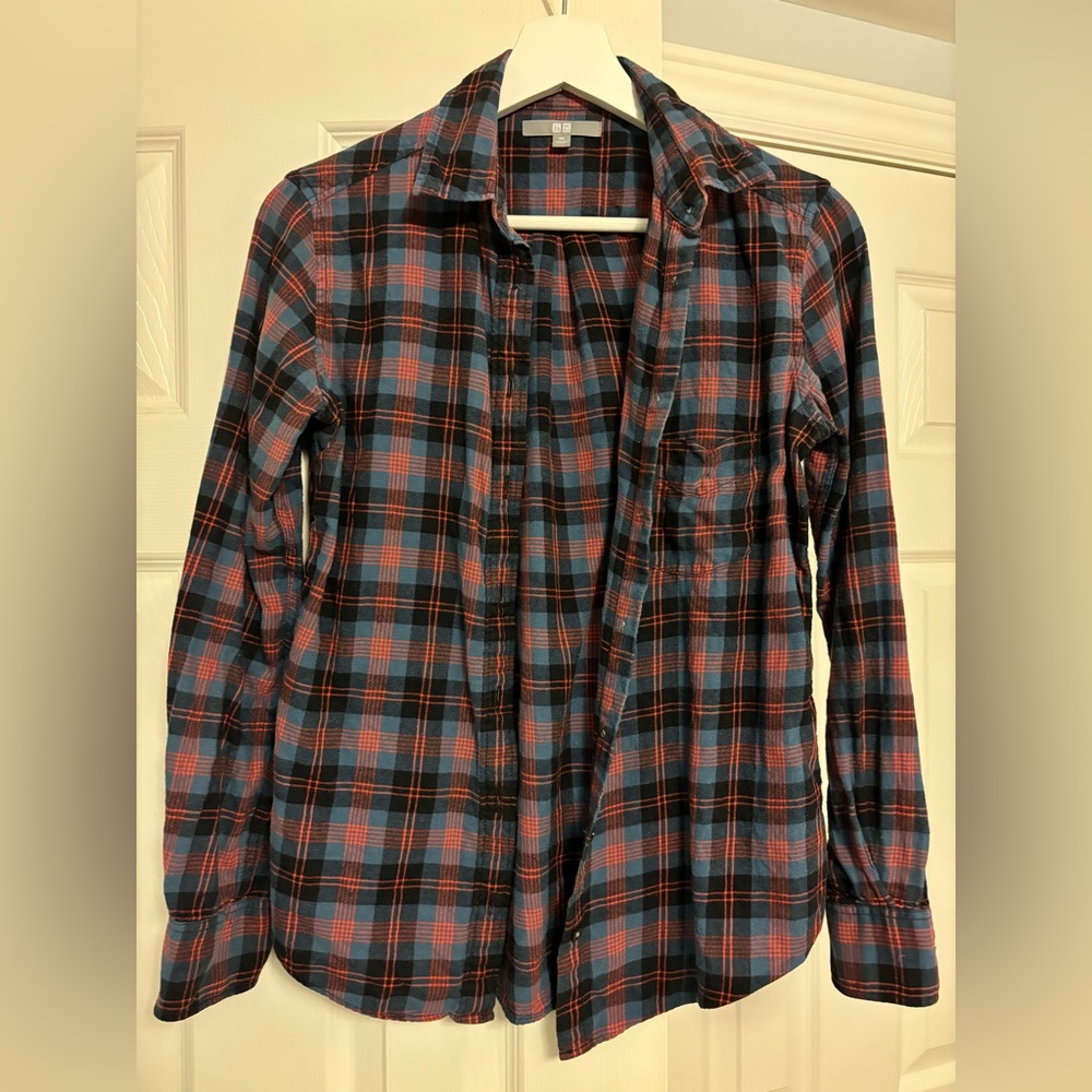 Uniqlo XS plaid shirt blue, red and black